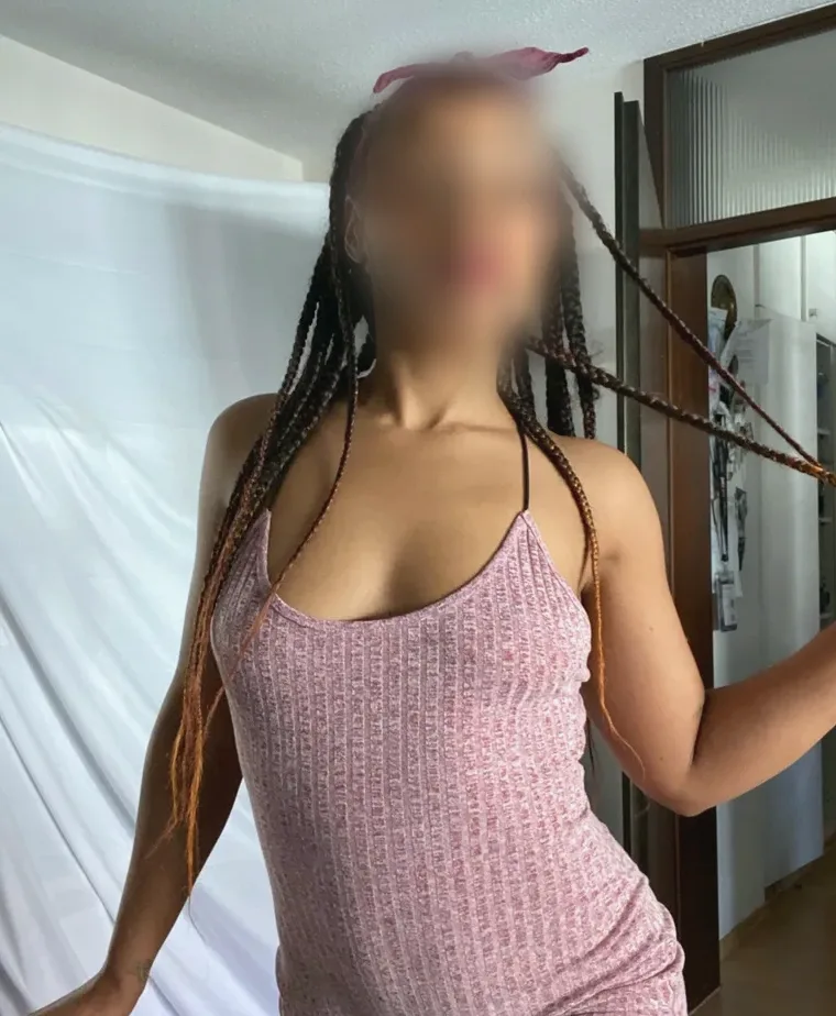 Hanane, 24 años