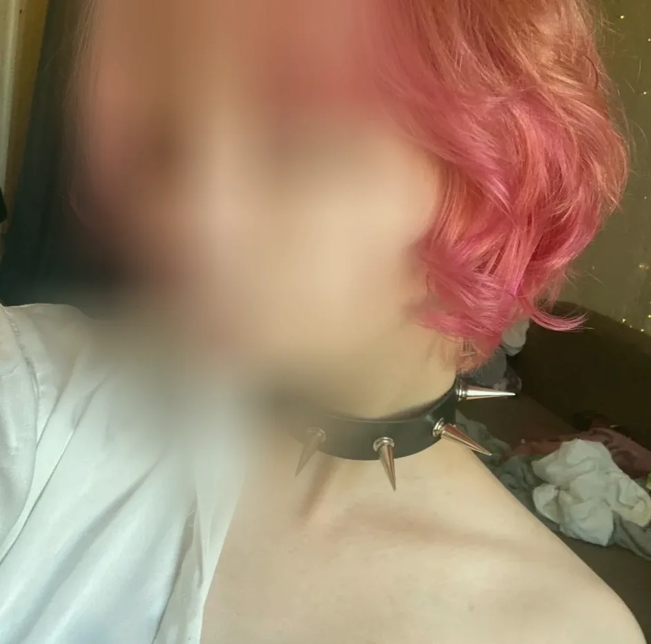 Julia, 19 años