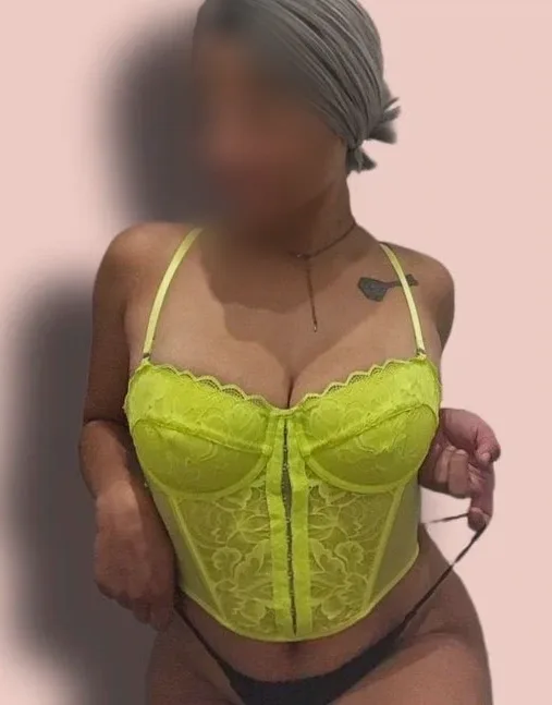 Ruth, 27 años